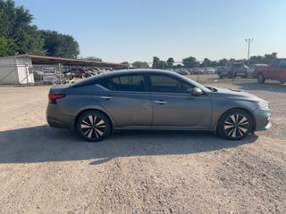 2022 Nissan Altima SV FWD - Exterior Side Passenger